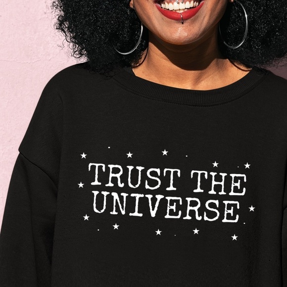 NEW Trust The Universe Oversized Sweatshirt S-5X - Picture 1 of 4